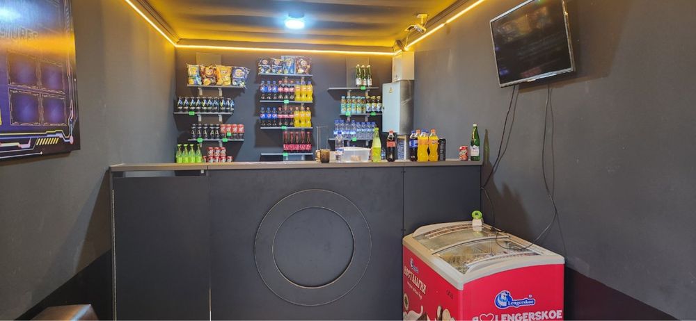 Зор Жойжа Жойлашган 30 ta Компьютеры Кондиционер Камера