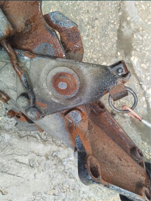 Лапа за ремарке колесар платформа пътна помощ 3500 кг bradley dablelo