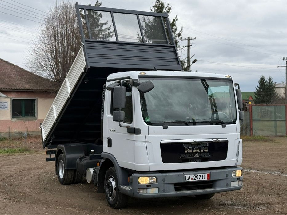 Basculabil Man Mercedes