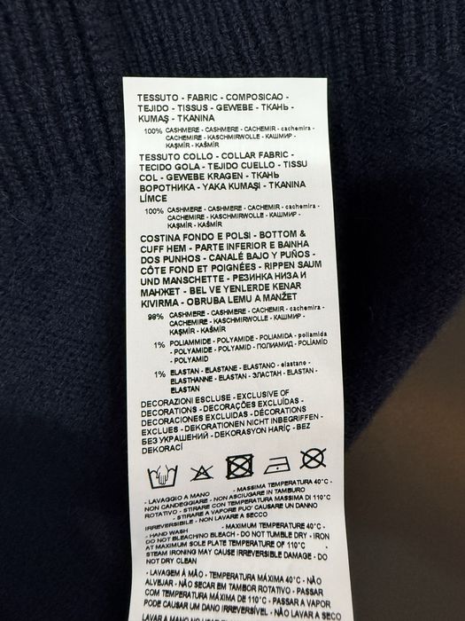 Pullover Cashmire EA7 Armani Italia Team Audi Marime XS-S Barbati