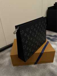 Чанта клъч Louis Vuitton