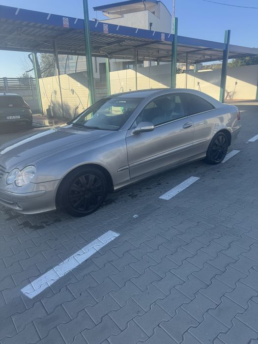 Mercedes CLK 2.7 dizel , an 2003 , volan dreapta