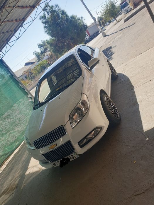 nexia 3 sotiladi