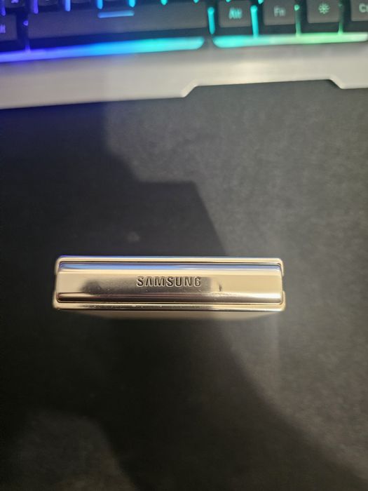 Samsung Z Flip 4
