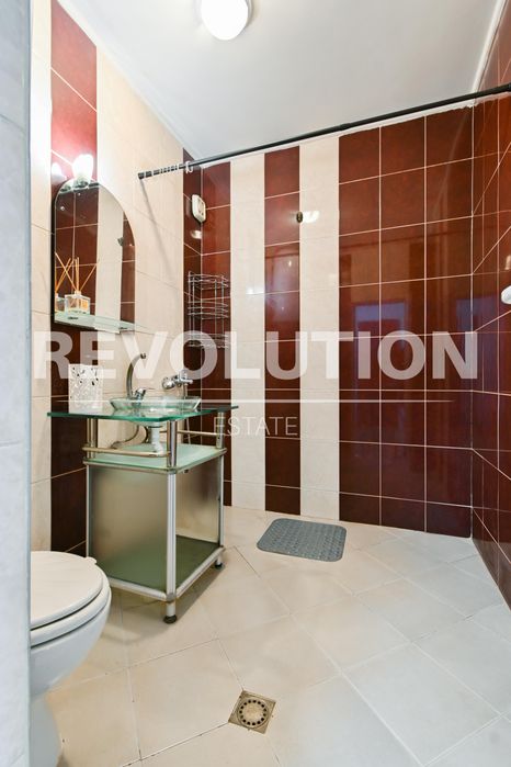 Продава се Двустаен апартамент в София, Люлин - център - 77 кв.м за 2273 €/кв.м - Снимка #9