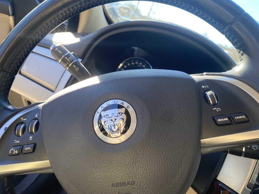Jaguar XF, може и бартер за Електрически автомобил