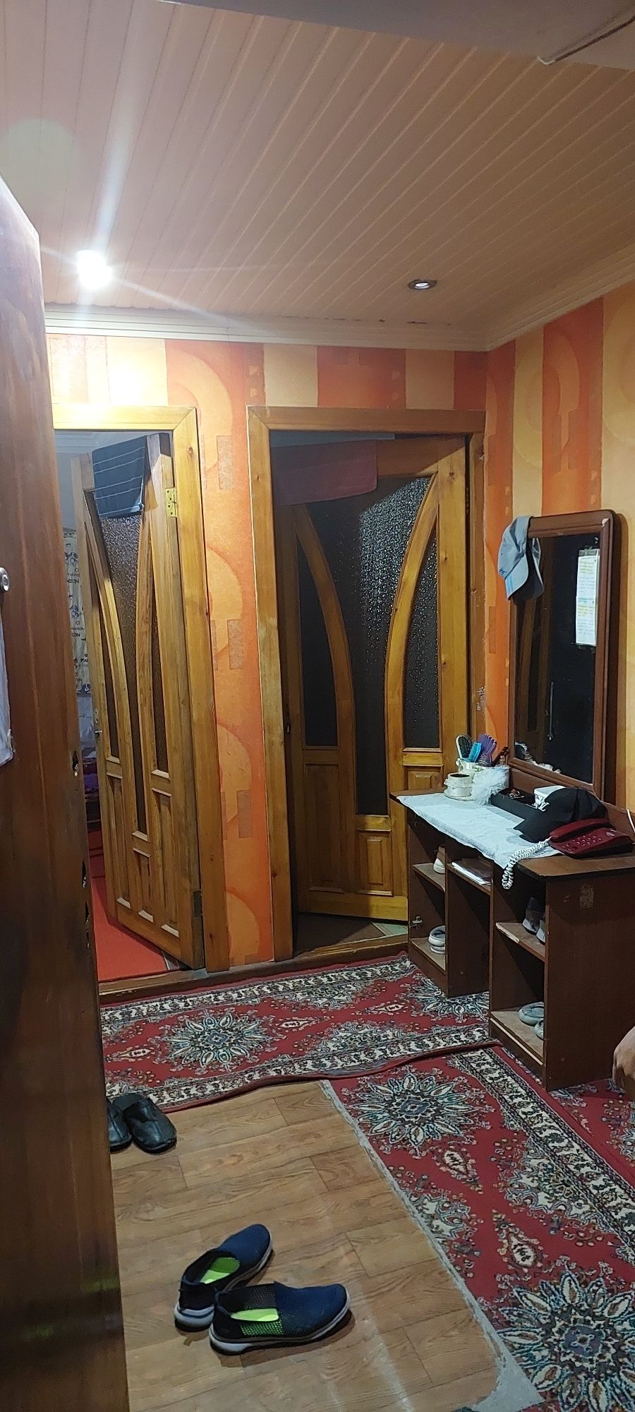 4 хонали уй сотилади,1 этаж