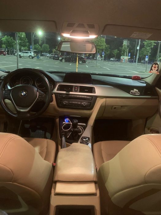 BMW seria 3 F30 328i