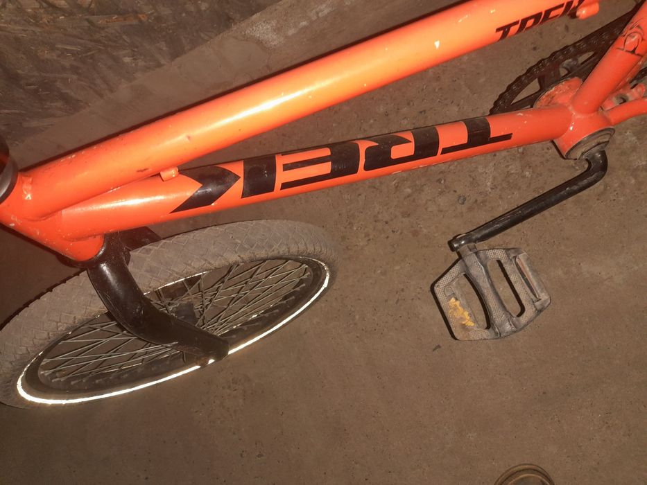 Продам BMX Trek в хорошем состоянии