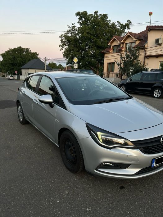 Opel Astra K.
