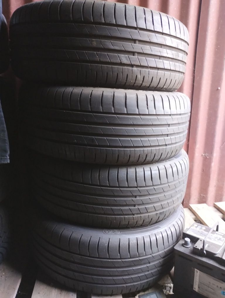 Jante Roti Anvelope 205 55 R16 VW Passat Golf Touran