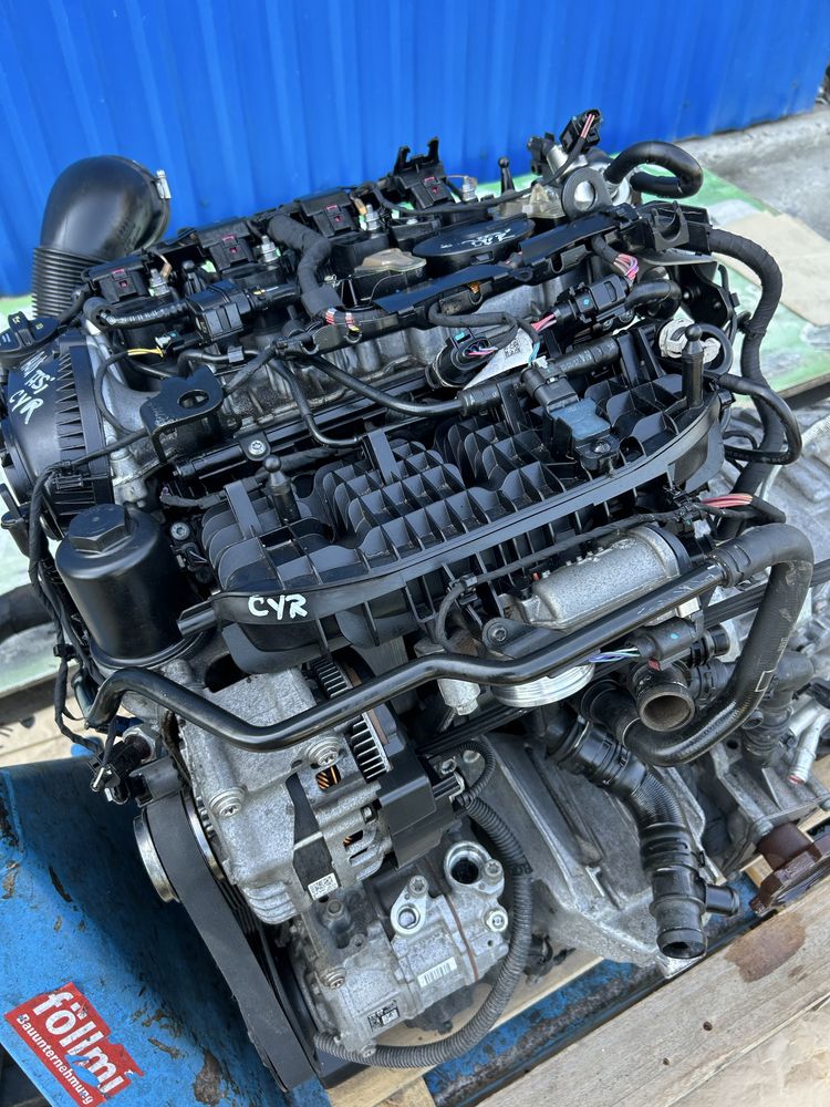 Rampă injectoare completă cu injectoare Audi Q5 2.0 Tfsi 2017