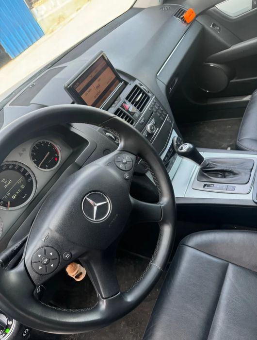 Mercedes-Benz C 350