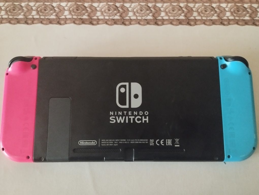 Nintendo switch 2 ревизии срочно продам
