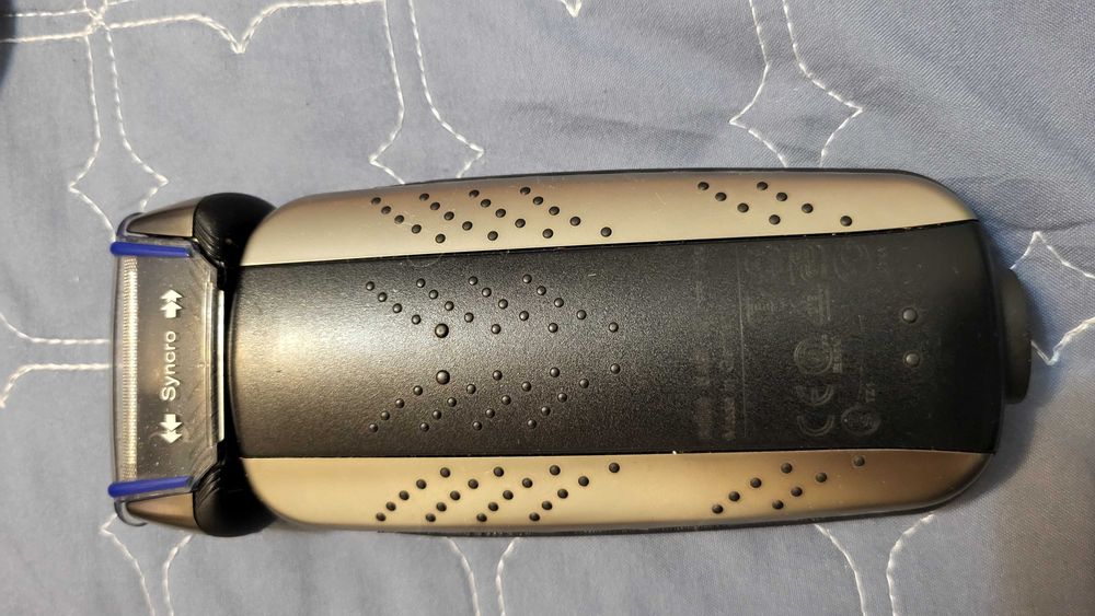 BRAUN 7690 Aparat de Barberit nu se incrca de colectie piese fuctional