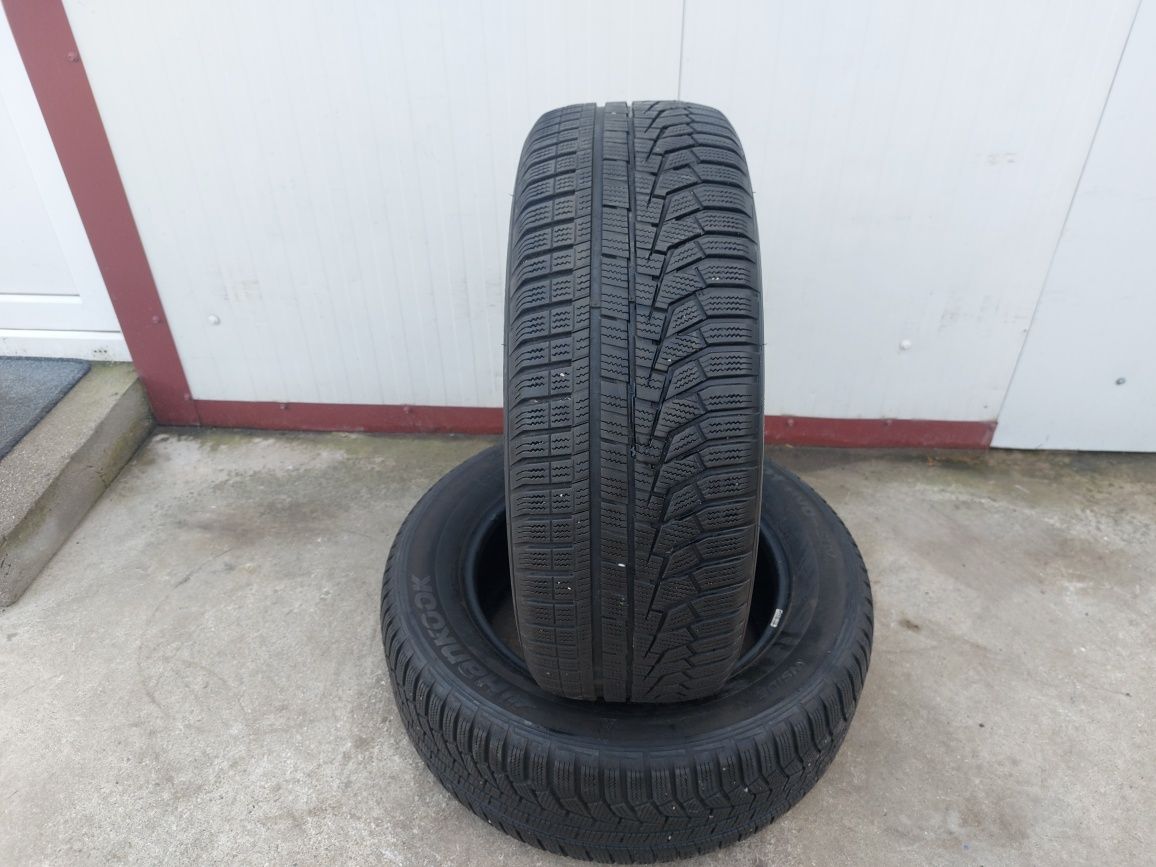 125 lei bucata! Doua anvelope M+S/IARNA 235 60 17 Hankook