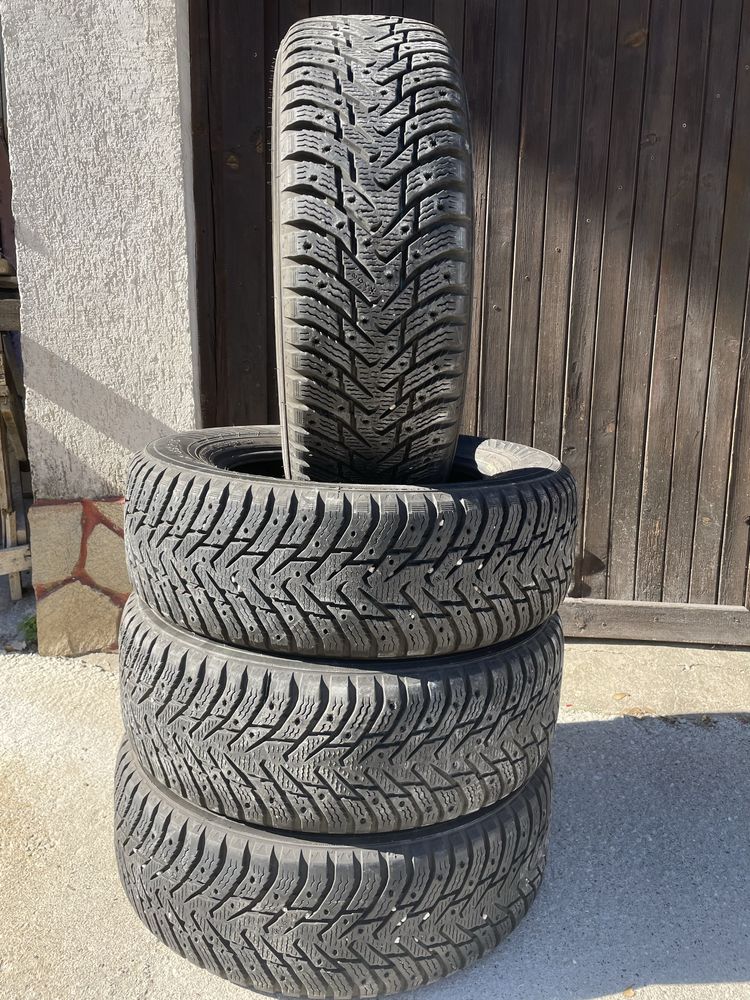 4броя Зимни гуми Nokian 215/65/16 | 9mm - dot3221