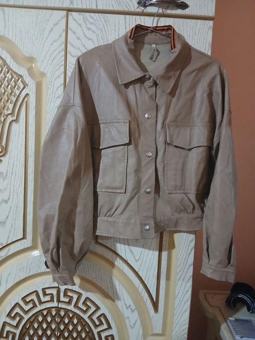 Kastumlar sotiladi ikkalasi xam koja