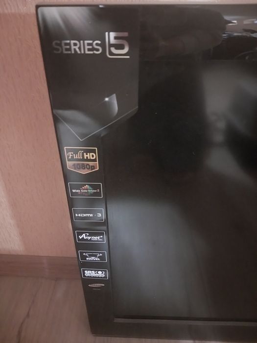Телевизор Samsung