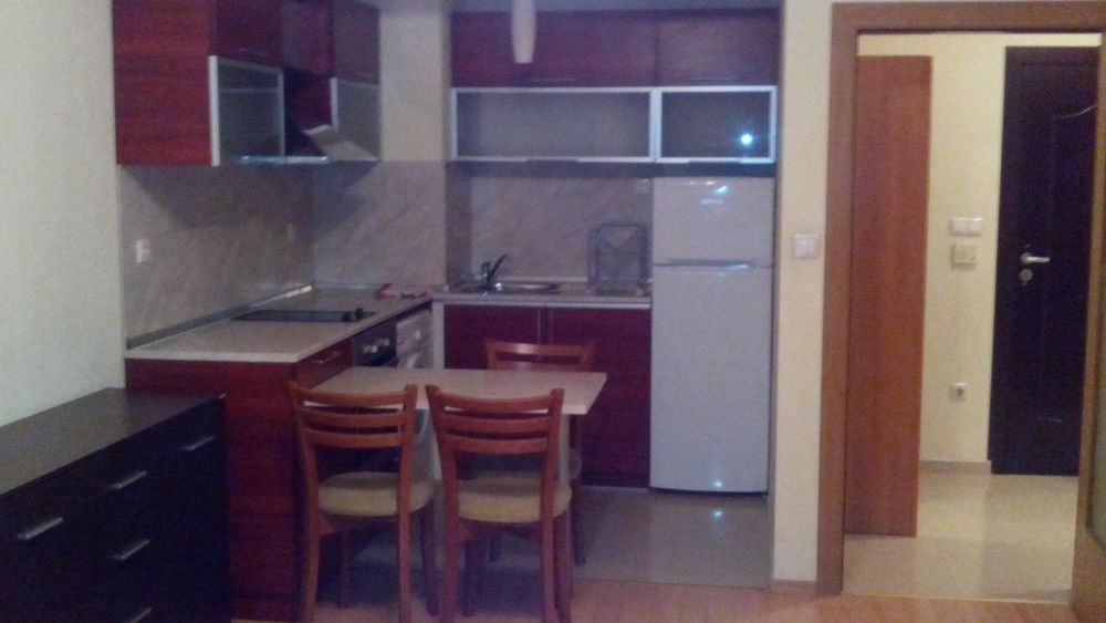 Дава се под наем Двустаен апартамент в София, Изток - 65 кв.м за 640 € - Снимка #1