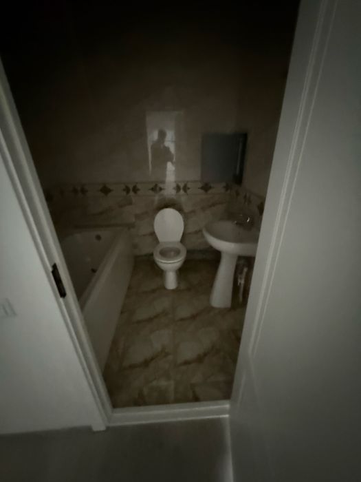 Срочна срочна квартира сотилади бектемир тумани водиник