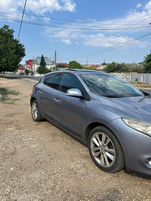 Se vinde Renault Megane din anul 2009, motor 1.9, cai 131
