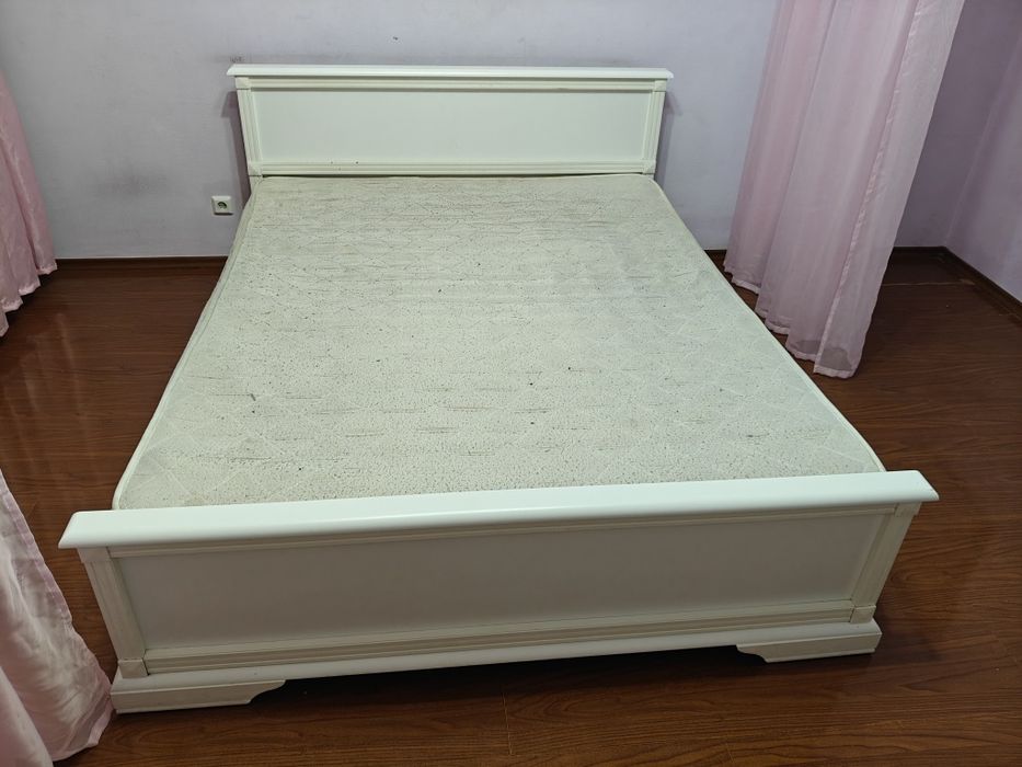 Спальный    кровати