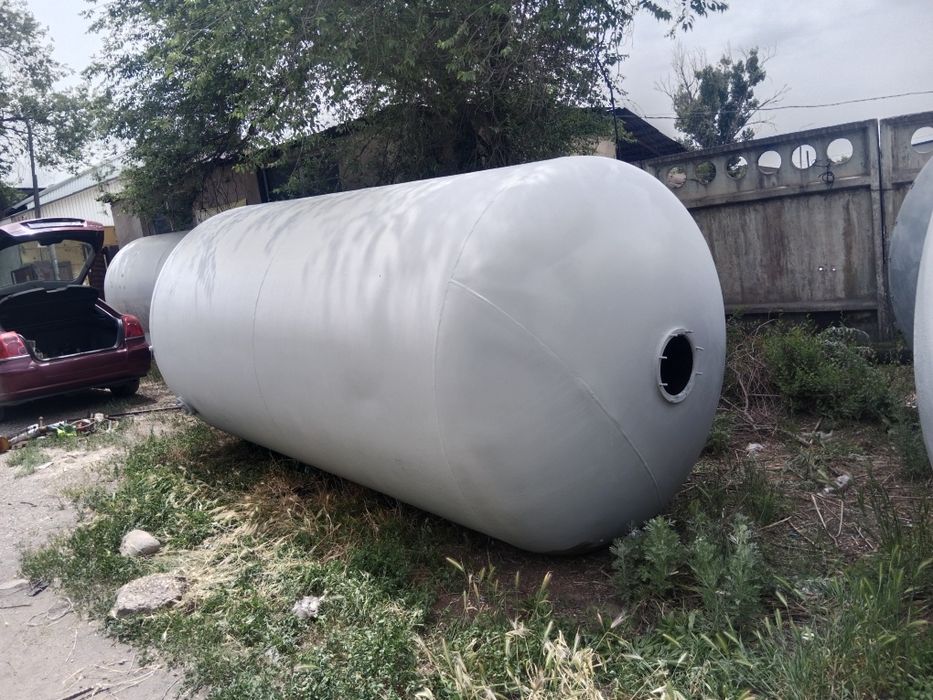 Ёмкости, бочки, цистерны.