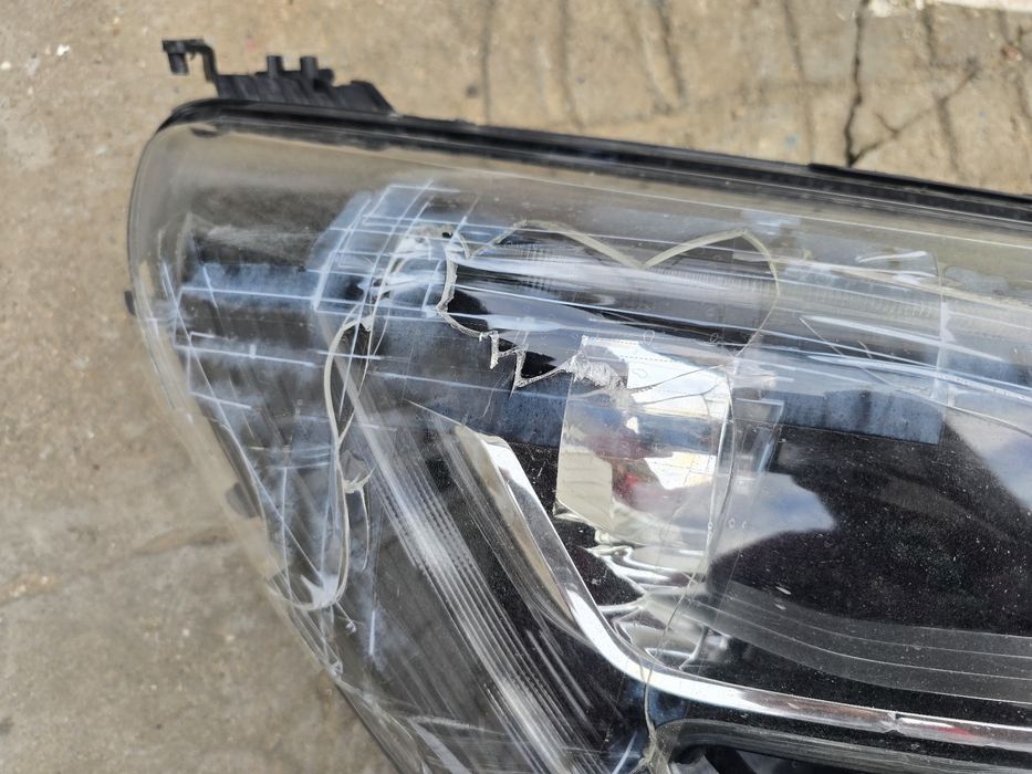 Far dreapta Megane 4