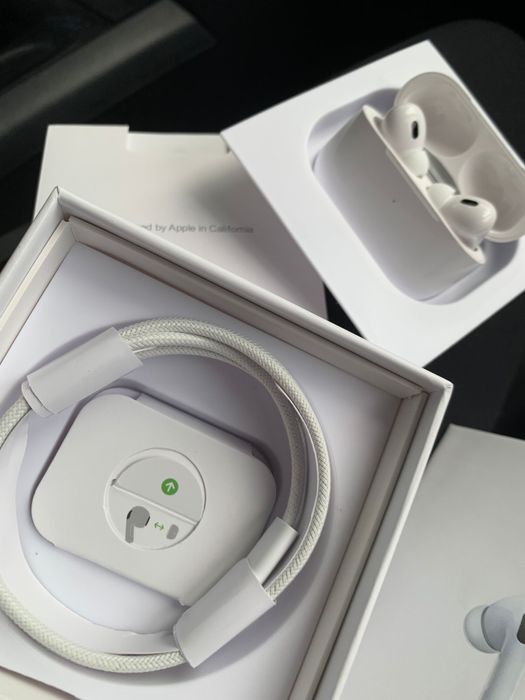 Vand airpods pro 2 noi