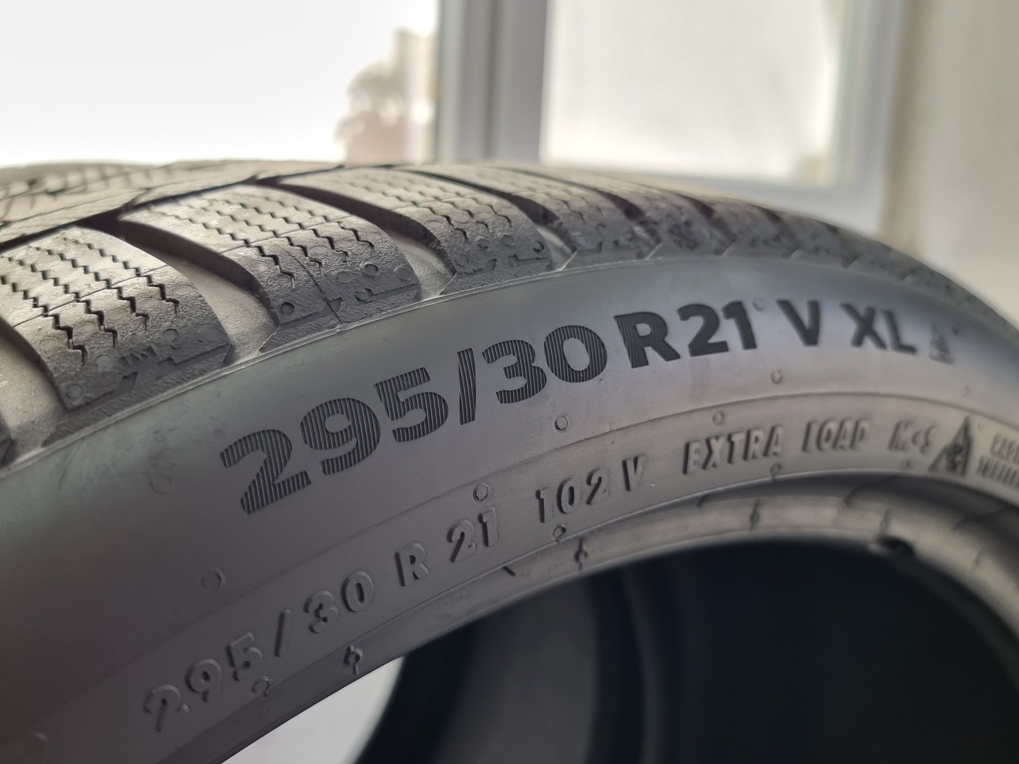 "Dot 23" 295/30/21 Continental 2Броя: 550лв 7.5мм