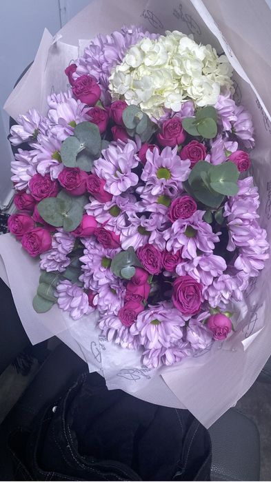 Продам букет свежий красивый