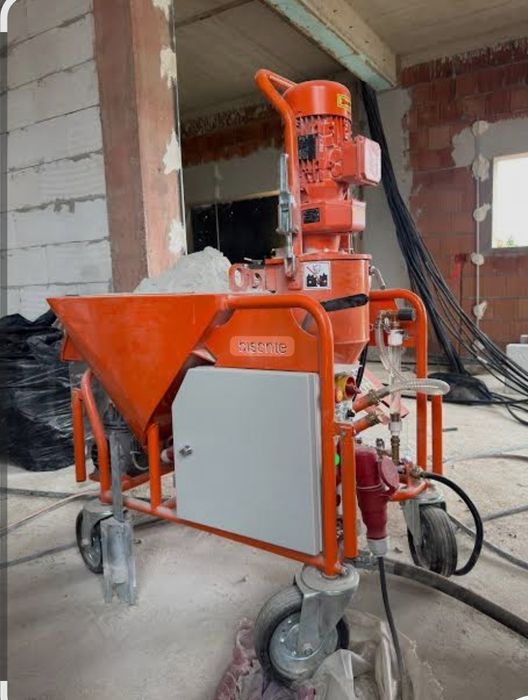 Tencuiala mecanizata