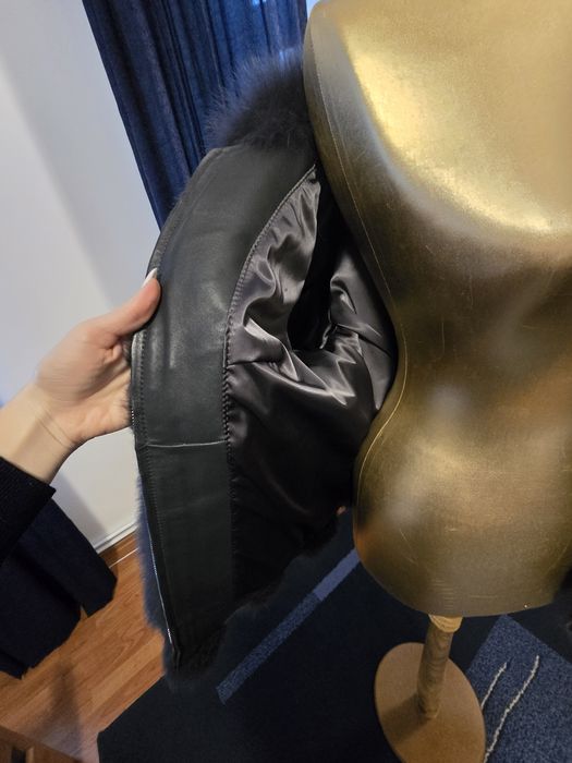 Haina blana  naturala vulpe