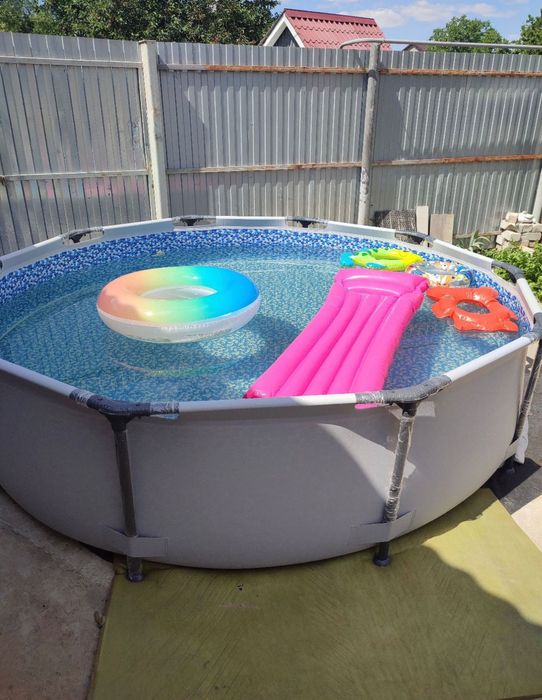 Басеин каркасный новый