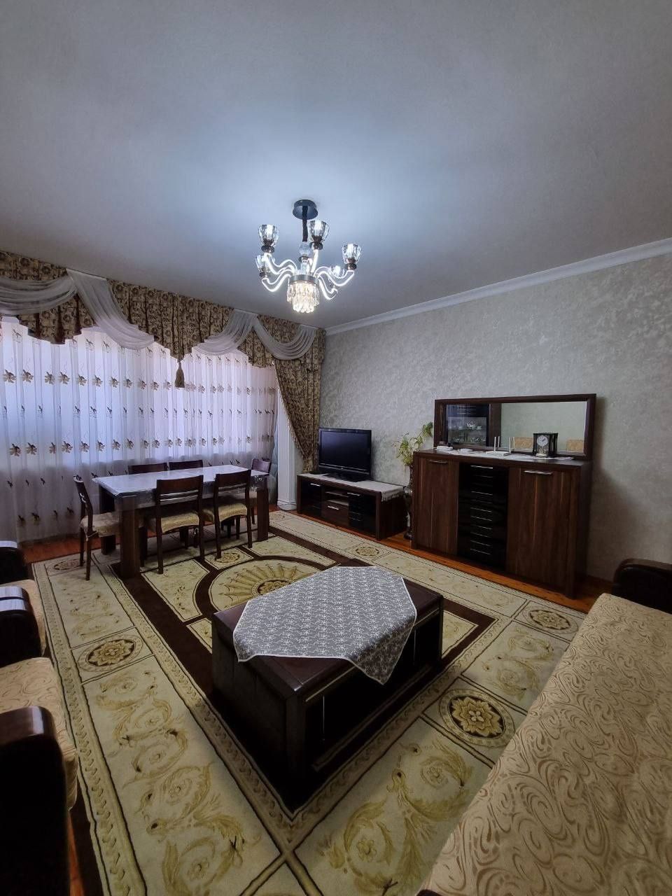 Продается 3-комнатная квартира Шайхантахурском