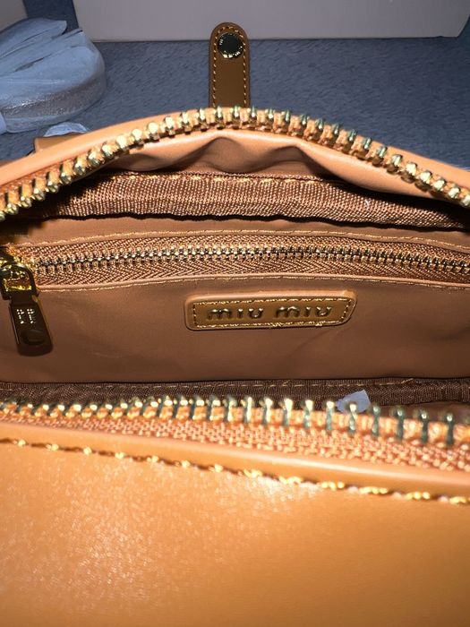 Дамска кафява чанта естествена кожа