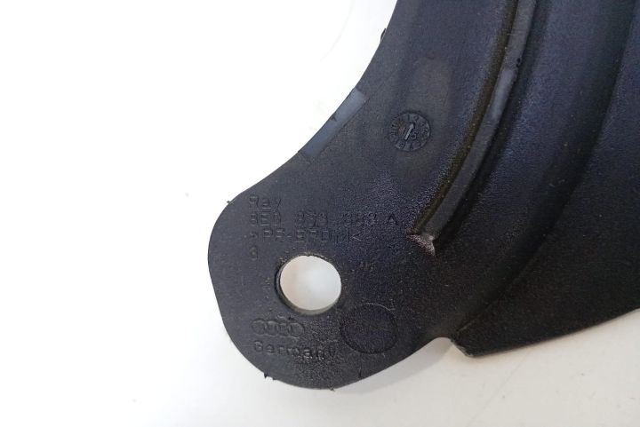 Aparatoare   noroi fata dreapta 8E0853888A Audi A4 B7