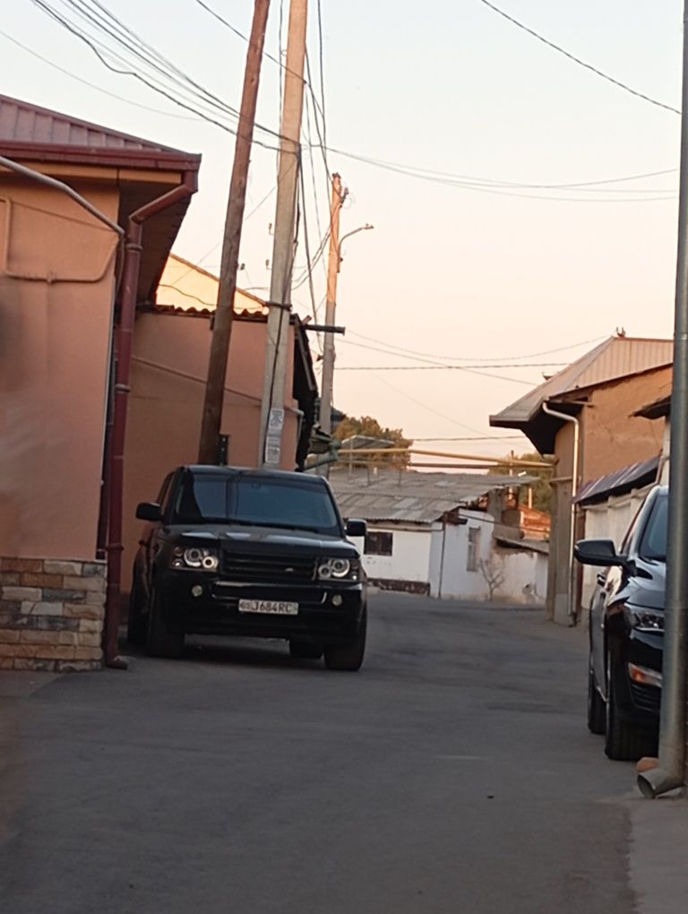 Toy va Raddomla ucun Renc Rover Towkent waxar ici 500 mn