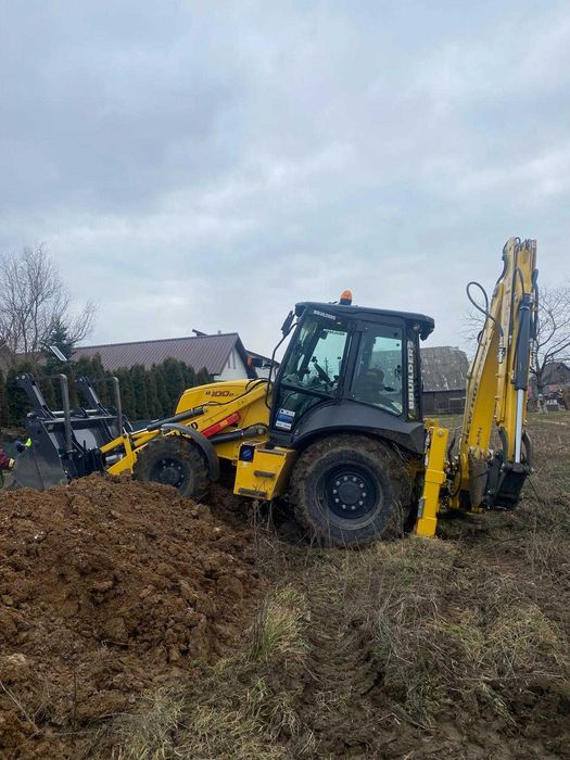 Buldoexcavator - de inchiriat