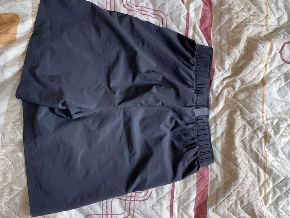 Къси гащи Nike.