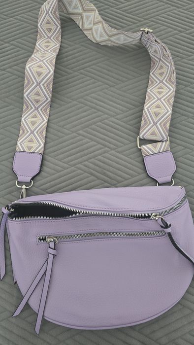 Geantă damă mov nouă