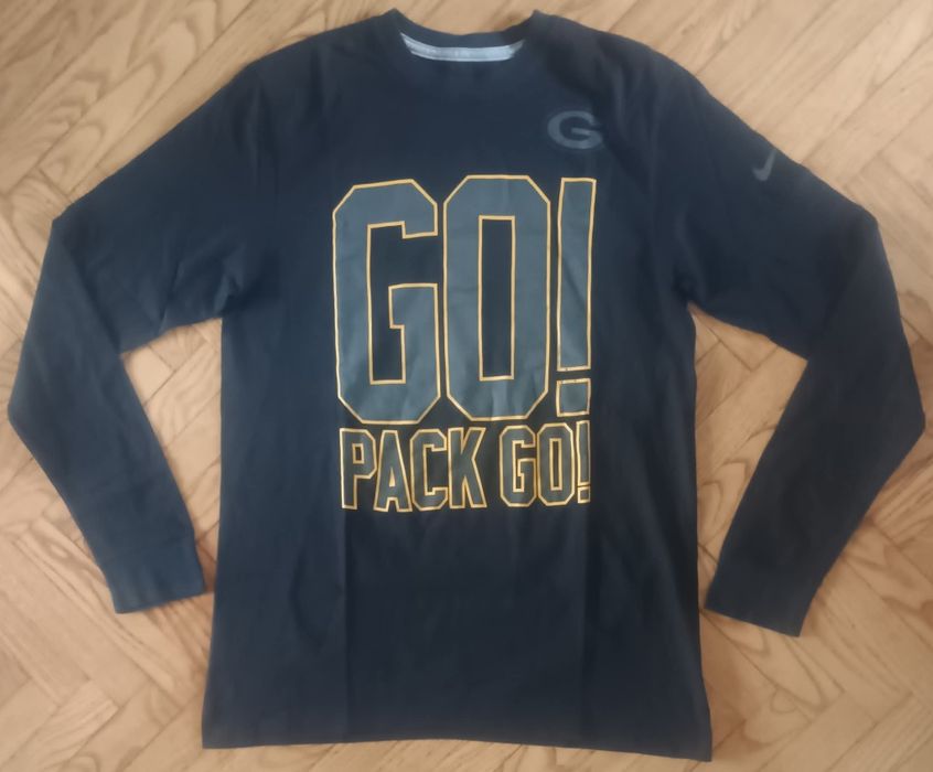 NFL, ръгби и американски футбол дрехи/артикули