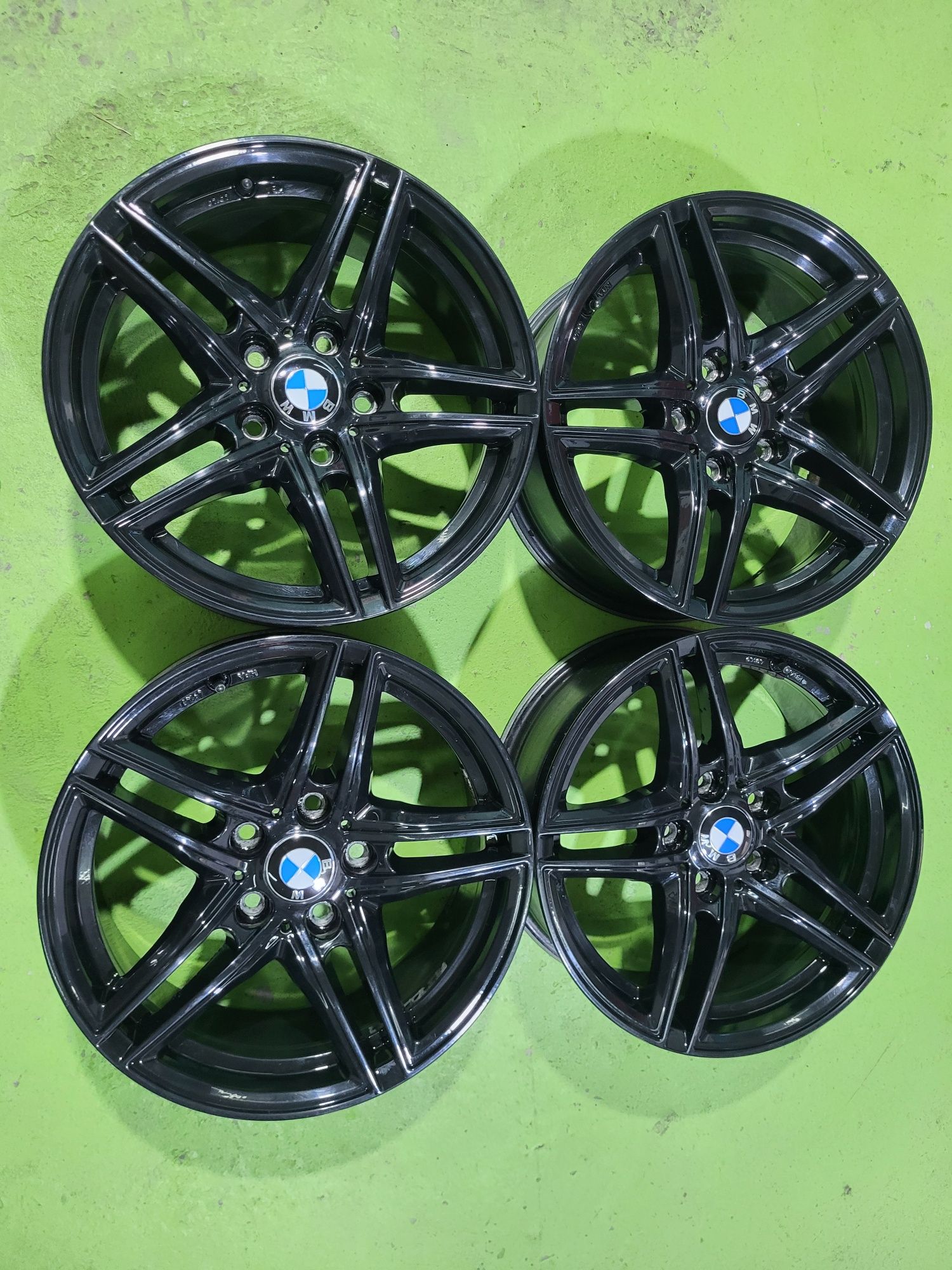 17 5x120 Bmw F30 F31 E90 лети джанти 5х120 бмв ф30