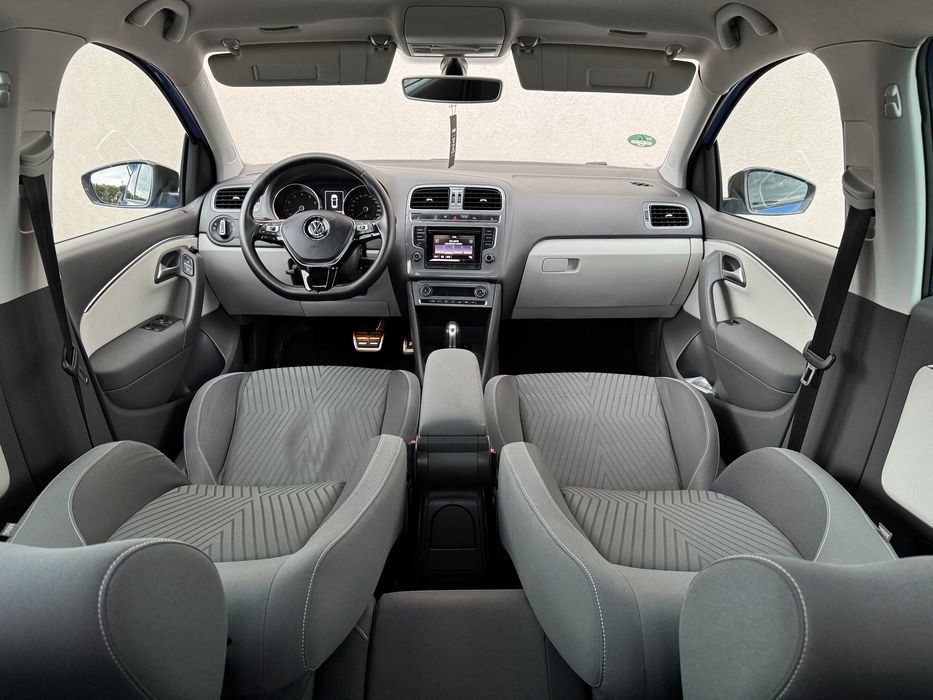 VW Polo DSG Euro6 Distronic•Navi•Climatronic•Sc. Incalzite•Senzori f/s