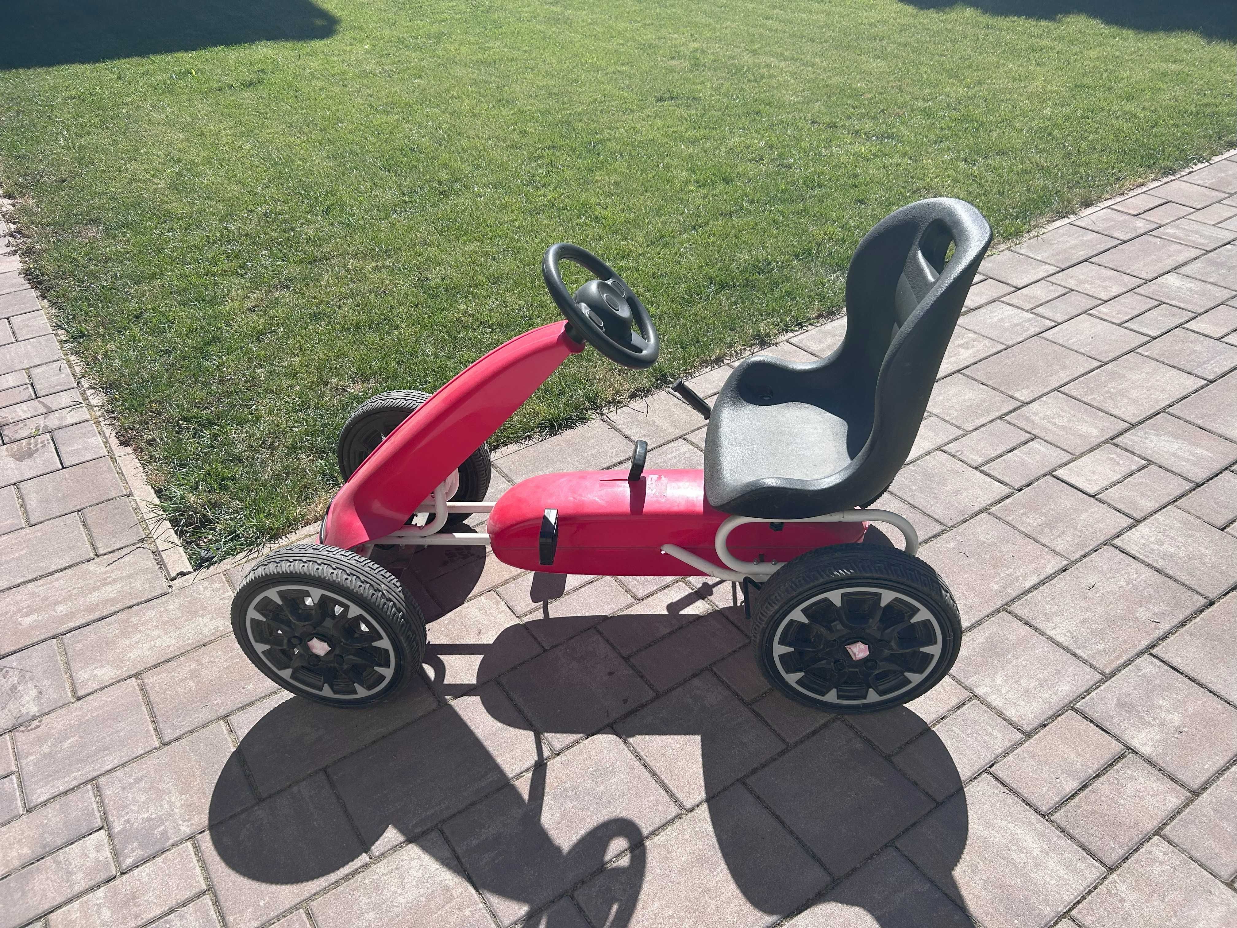 Kart cu Pedale pentru Copii