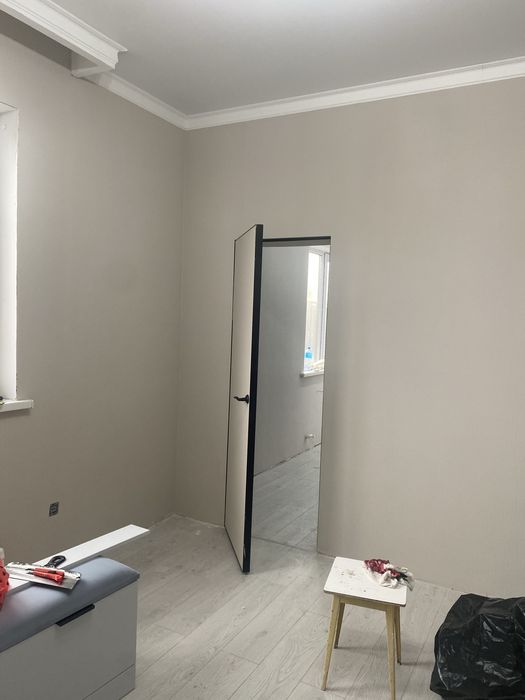 Ремонт квартир обои покоаска