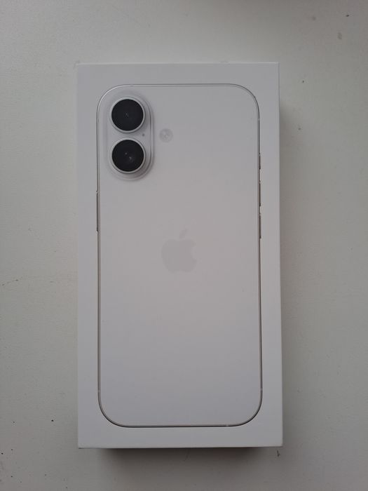 Продам айфон 17 новый в упаковке 256 гб