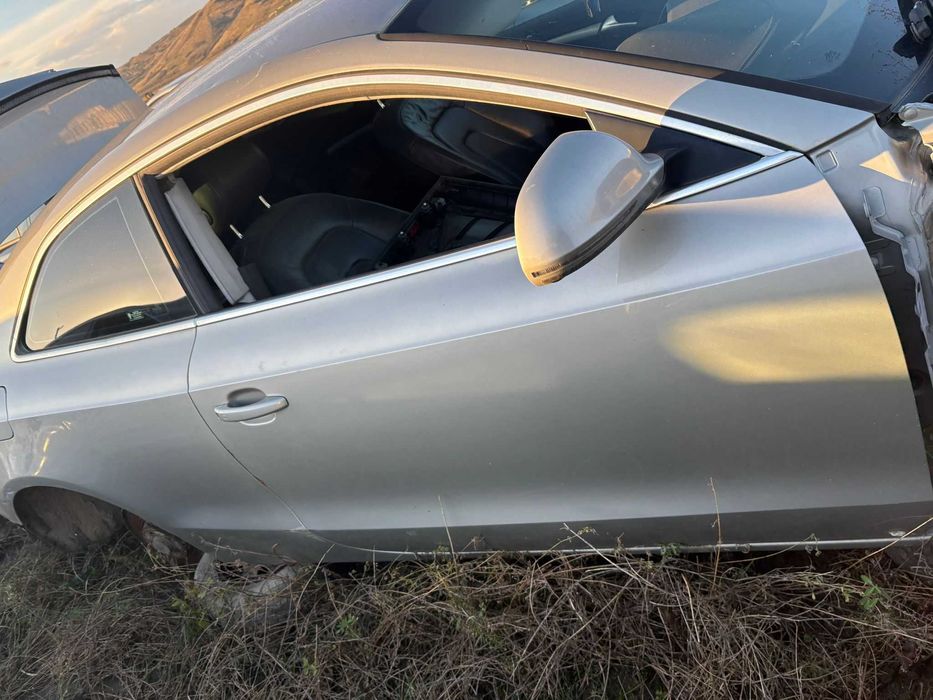 usa dreapta audi a5 coupe 2008