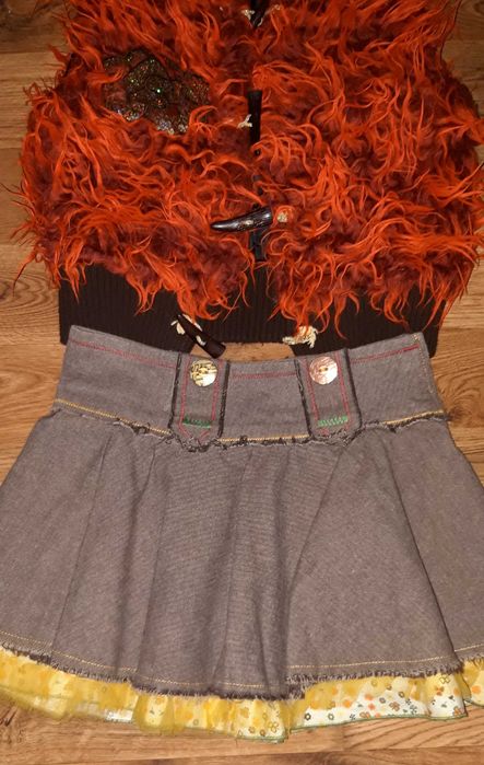 Детска пола Miss Sixty и подходящо елече за ръст 128